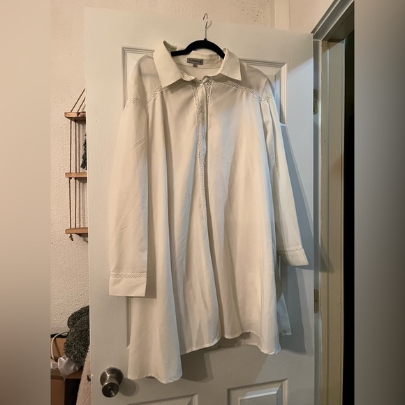 Alice & You button down dress (comes with slip underneath) - Picture 2 of 3